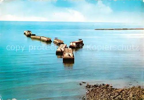 AK / Ansichtskarte Arromanches les Bains_14_Calvados Les pontons du Port de la Liberation 