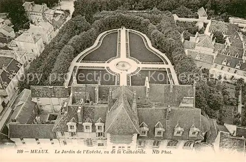 AK / Ansichtskarte Meaux_77_Seine et Marne Le Jardin de lEveche vu de la Cathedrale Vue aerienne 