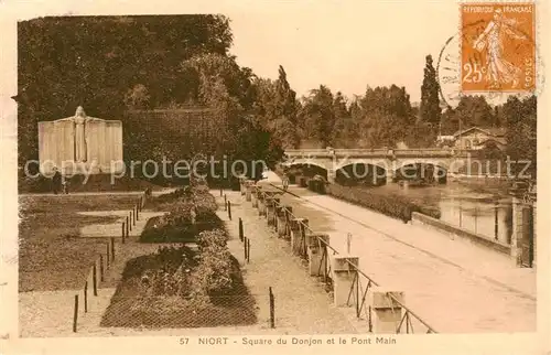 AK / Ansichtskarte Niort_79 Square du Donjon et le Pont Main 
