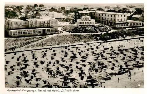 AK / Ansichtskarte Wangerooge_Wangeroog_Nordseebad Strand mit Hotels Fliegeraufnahme