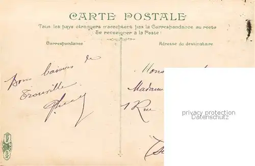 AK / Ansichtskarte  Trouville-sur-Mer En jetee promenade vue prise de la plage Trouville-sur-Mer