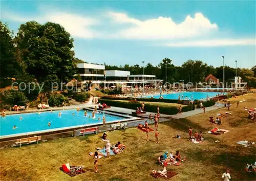 AK / Ansichtskarte  Soltau Boehmewald Hallen und Freibad Soltau