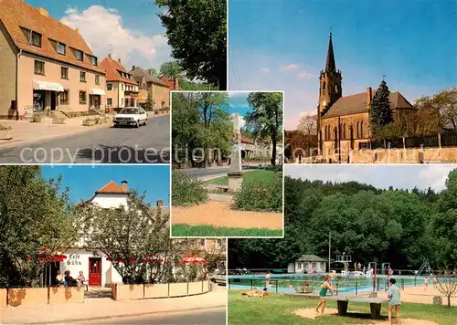 AK / Ansichtskarte 73840142 Berggiesshuebel Dorfstrasse Postmeilensaeule Kirche Cafe Ecke Freibad Berggiesshuebel