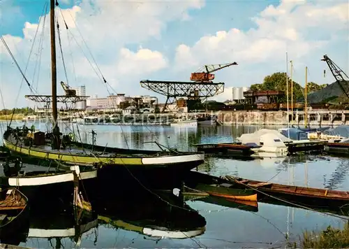 AK / Ansichtskarte  Gernsheim Rheinhafen Gernsheim