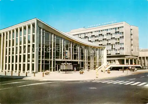 AK / Ansichtskarte Krakow_Krakau Kino Kijow w glebi hotel Cracovia Krakow Krakau