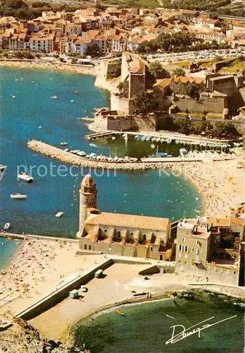 AK / Ansichtskarte Collioure_66_Pyrenees Orientales Celebre port catalan Vue aerienne 