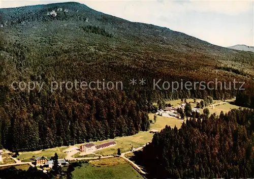 AK / Ansichtskarte 73841417 Zwieslerwaldhaus Hotel Pension Schachten Fliegeraufnahme Zwieslerwaldhaus