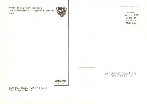 AK / Ansichtskarte 73841645 Nitra_Slovakia Vysoka skola polnophospodarska Obchodny dom Prior Kupalisko v pozadi hrad 