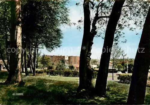 AK / Ansichtskarte  Maubeuge_59 Sous bois du Zoo 