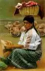 AK / Ansichtskarte SAN_JUAN_SACATEPEQUEZ_Guatemala Indian Woman buying Pottery 