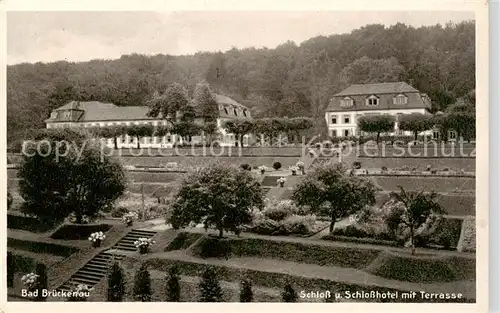 AK / Ansichtskarte Bad_Brueckenau Schloss und Schlosshotel mit Terrasse Bad_Brueckenau