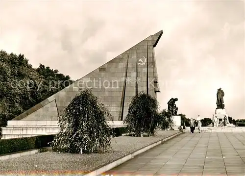 AK / Ansichtskarte  Treptow_Berlin Russisches Ehrenmal Treptow Berlin