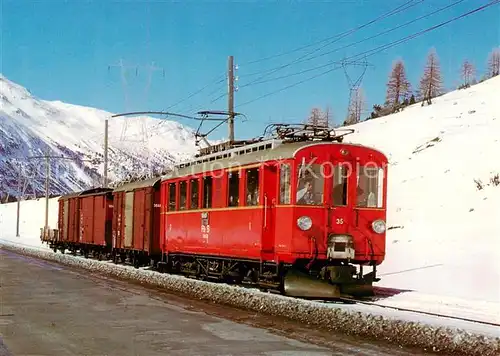 AK / Ansichtskarte Eisenbahn Gueterzug Rhaetischen Bahn Triebwagen Bernina Suot Eisenbahn