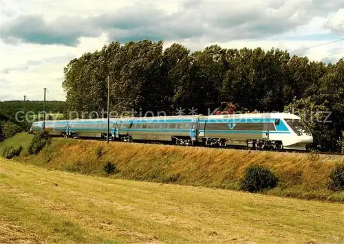 AK / Ansichtskarte 73843411 Eisenbahn Statens Jaernvaegar SJ Schwedische Schnelltriebzug X2000 Eisenbahn