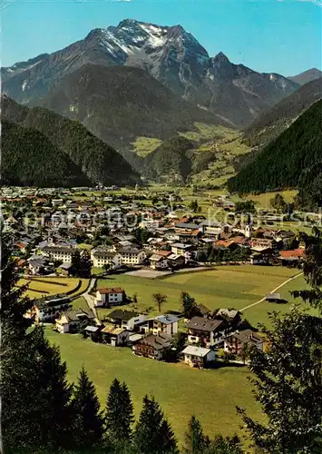 AK / Ansichtskarte 73843557 Mayrhofen_Zillertal_AT mit Gruenberg 
