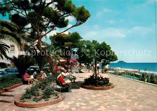 AK / Ansichtskarte Alassio_Liguria_IT Passeggiata a mare 