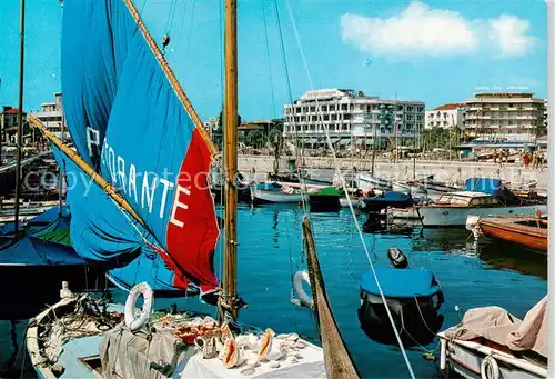 AK / Ansichtskarte Riccione_Rimini_IT La darsena 