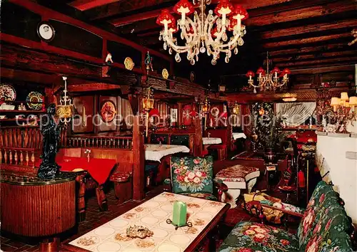 AK / Ansichtskarte Schluchsee Berghotel Muehle Gastraum Schluchsee