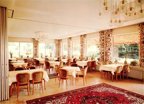 AK / Ansichtskarte 73845155 Oberkirchen_Sauerland Berghotel Hoher Knochen Gaststube Oberkirchen_Sauerland