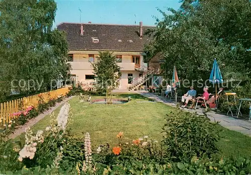 AK / Ansichtskarte 73845455 Rumbeck_Grafschaft_Schaumburg Hotel Pension Weserkrug Garten Rumbeck_Grafschaft