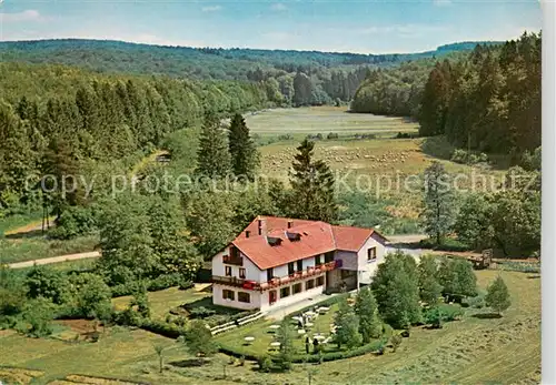 AK / Ansichtskarte Laubach_Hessen Hotel Pension Waldhaus Fliegeraufnahme Laubach Hessen