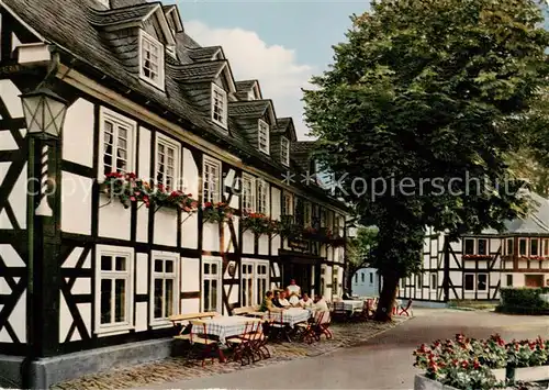 AK / Ansichtskarte Oberkirchen_Sauerland Gasthof Schuette Fachwerkhaeuser Oberkirchen_Sauerland