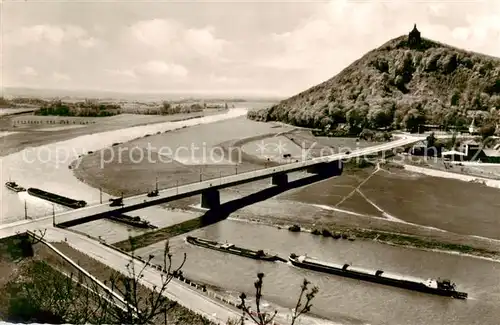 AK / Ansichtskarte 73846661 Porta_Westfalica mit Kaiser Wilhelm Denkmal und neuer Weserbruecke Porta_Westfalica