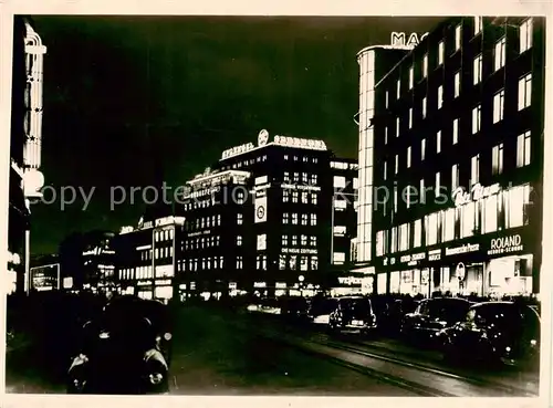 AK / Ansichtskarte  Hannover Bahnhofstrasse mit Blick auf Europahaus Hannover