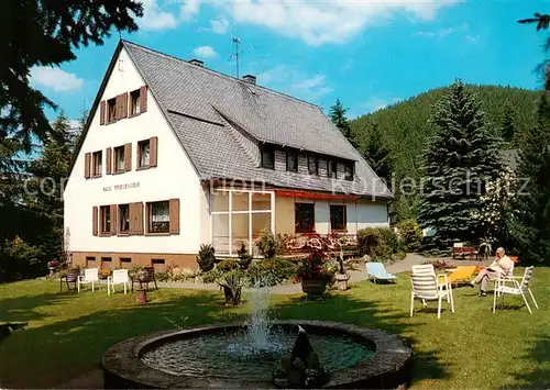 AK / Ansichtskarte Willingen_Sauerland Pension Haus Friedensruh Garten Willingen_Sauerland