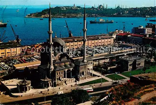 AK / Ansichtskarte 73847676 Istanbul_Constantinopel_TK Naestretiye Moschee Hafen und Kap des Serays 