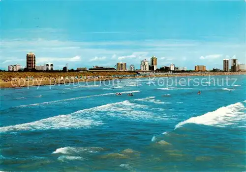 AK / Ansichtskarte  Lignano_Pineta_IT La spiaggia dal mare 