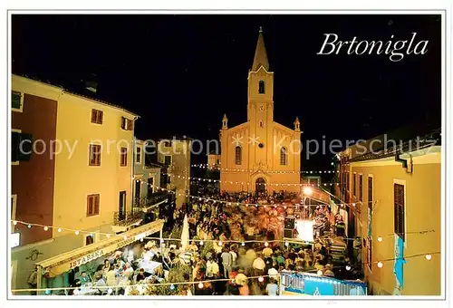 AK / Ansichtskarte  Brtonigla_Istrien_Croatia Strassenpartie Kirche 