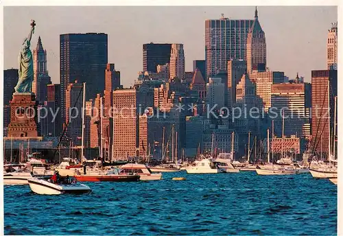 AK / Ansichtskarte 73848143 New_York_City Statue of Liberty and lower New York Skyline New_York_City