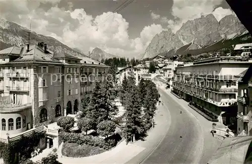 AK / Ansichtskarte  Cortina_d_Ampezzo_IT Grandi Alberghi Savoie 