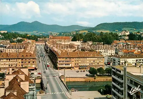 AK / Ansichtskarte  Saint-Die-des-Vosges Le pont sur la Meurthe la rue Thiers et la cathedrale Saint-Die-des-Vosges