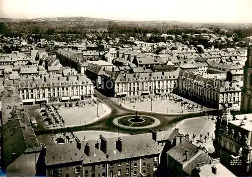 AK / Ansichtskarte  Vitry-le-Francois_51_Marne Vue aerienne Place d'Armes 