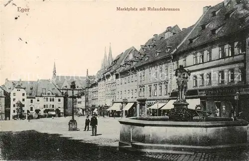 AK / Ansichtskarte 73849738 Eger__Cheb_CZ Marktplatz mit Rolandsbrunnen 