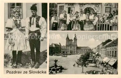 AK / Ansichtskarte  Uh_Hradiste_Uherske_Hradiste_CZ Trachtenpaar Marktplatz 