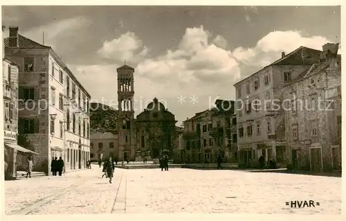 AK / Ansichtskarte  Hvar_Croatia Platz im Zentrum Kirche 