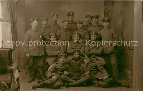 AK / Ansichtskarte 73850949 Herxheim__Landau_Pfalz Soldaten Gruppenbild Feldpost 