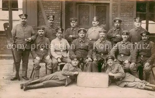 AK / Ansichtskarte 73850998 Wesel__Rhein Soldaten Gruppenbild Feldpost 