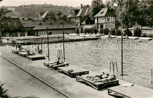 AK / Ansichtskarte 73851103 Arnstadt_Ilm Schwimmbad und Alteburg Arnstadt_Ilm