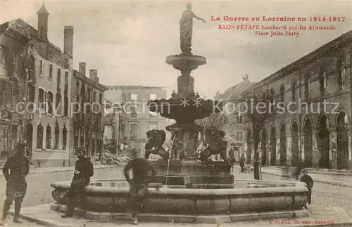 AK / Ansichtskarte  Raon-l_Etape_88_Vosges bombarde par les Allemands Place Jules Ferry 