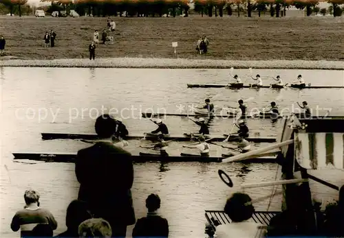 AK / Ansichtskarte  Minden__Westfalen_Weser Bootsregatta 