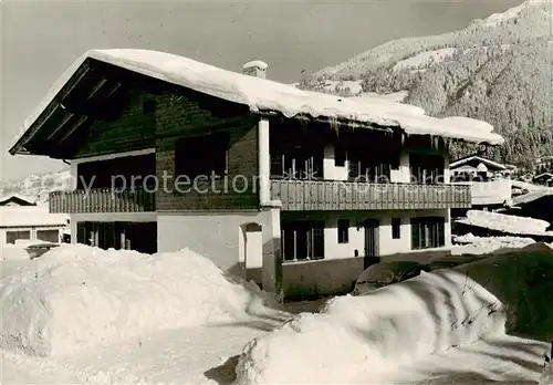 AK / Ansichtskarte  Kitzbuehel_Tirol_AT Haus Kasparek 