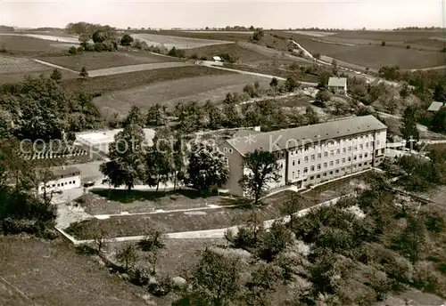 AK / Ansichtskarte  Ochsenhausen Kreiskrankenhaus Fliegeraufnahme Ochsenhausen