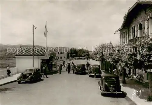 AK / Ansichtskarte  Hendaye_64 La frontiere au pont international 