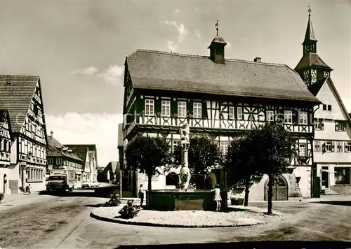 AK / Ansichtskarte  Steinheim_Murr Marktplatz und Rathaus Steinheim Murr