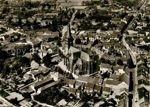 AK / Ansichtskarte  St_Toenis_Sankt_Toenis_Toenisvorst Fliegeraufnahme mit Kirche 