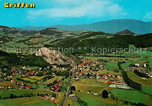 AK / Ansichtskarte 73854981 Griffen Fliegeraufnahme mit Burgruine auf hohem Felskegel im Schlossberg Griffen